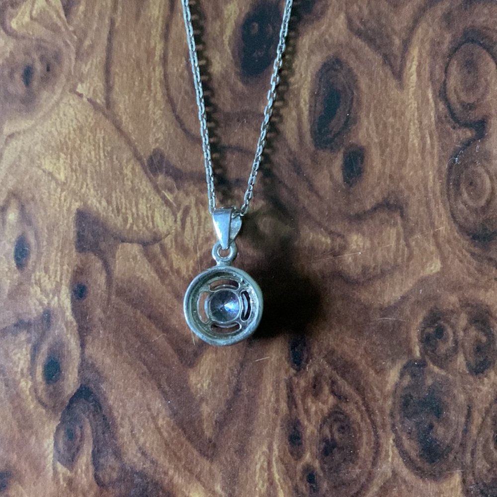 ๐HOST PICK ๐๐ฅน CIRCLE FAKE DIAMOND THIN CHAIN NECKLACE ๐โ๏ธ - Picture 12 of 12
